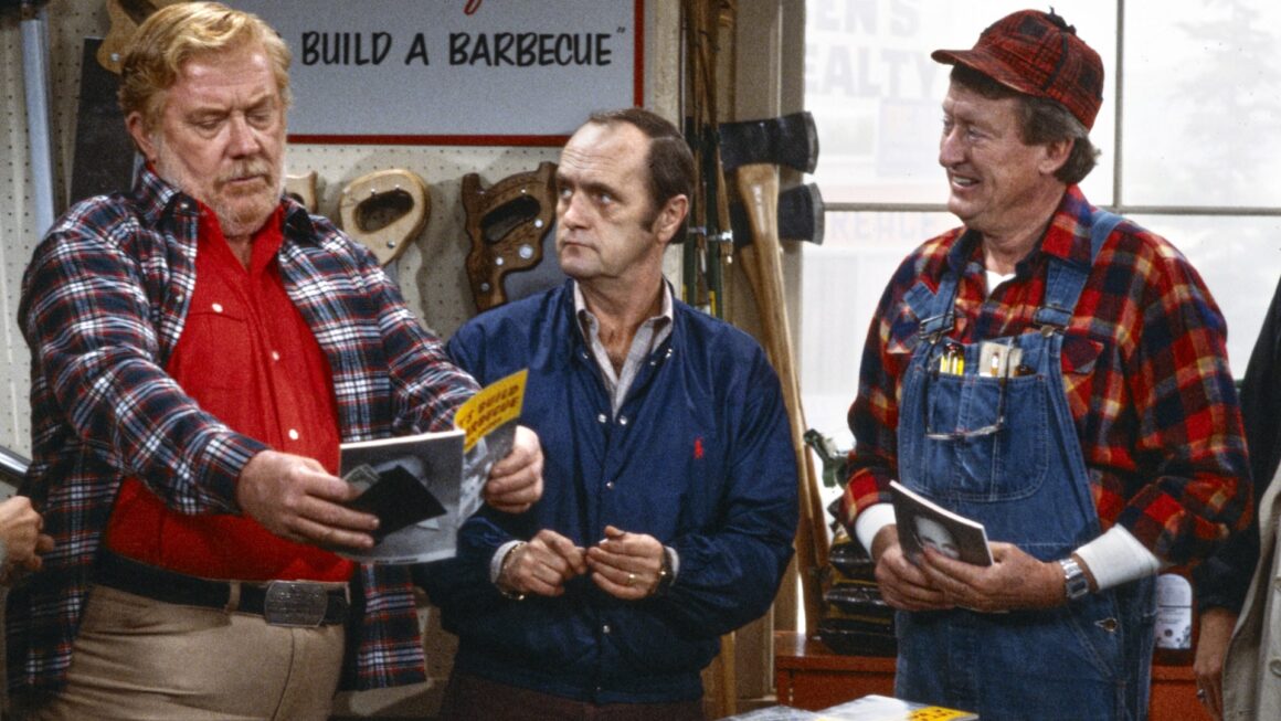 Bob Newhart as innkeeper Dick Loudon in Newhart.