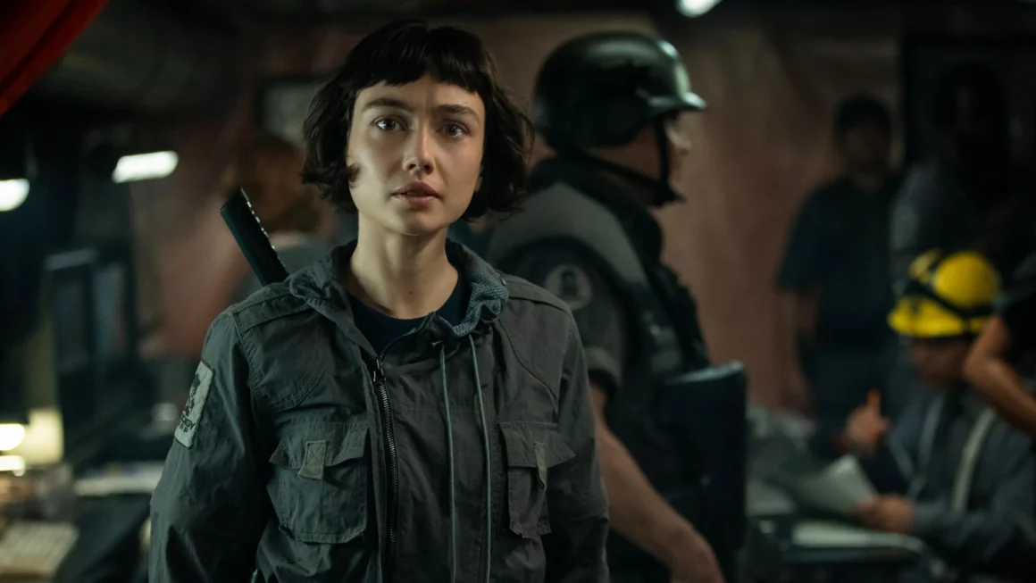 Sydney Chandler as Wendy in Alien: Earth